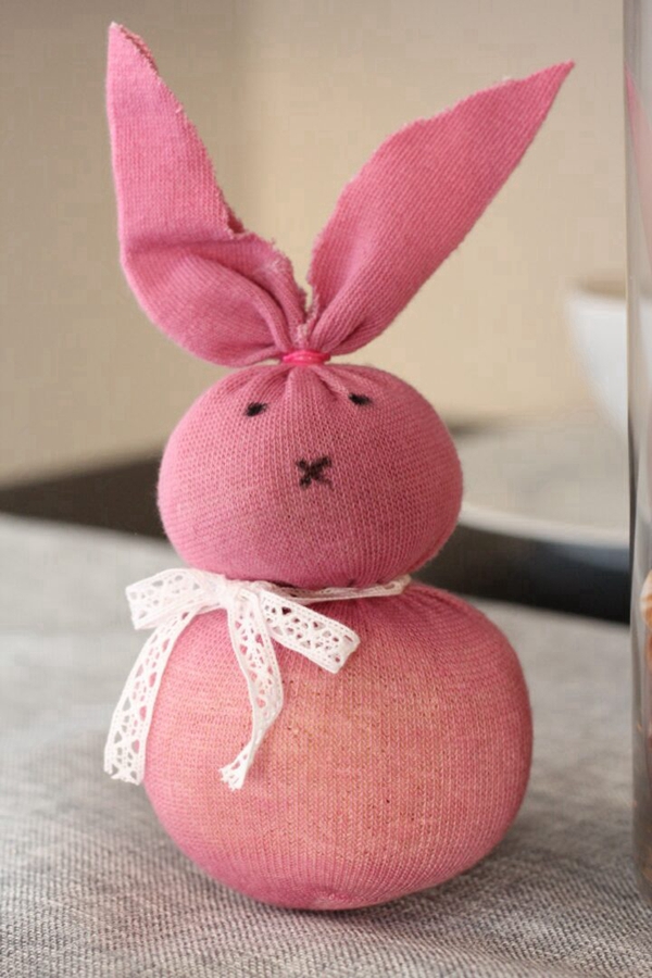 Easy and adorable no-sew sock bunnies, perfect for Easter crafting.