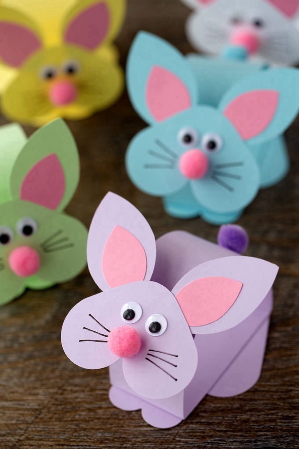 Paper Bobble Head Bunny, an engaging and simple Easter craft for all ages.
